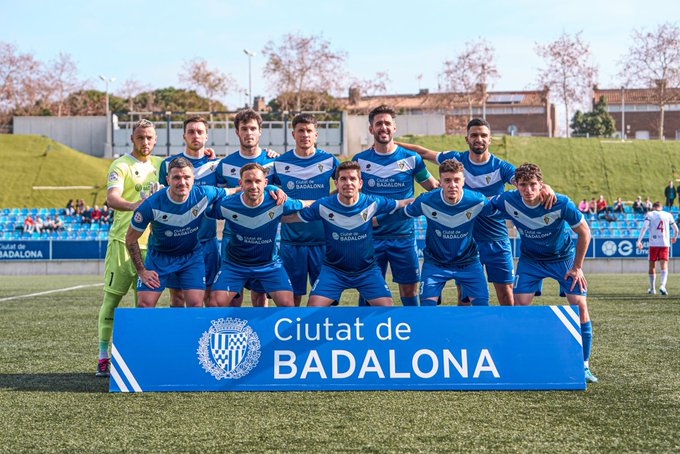 El Badalona es fa fort a casa (2-0 contra l'Hospitalet )
