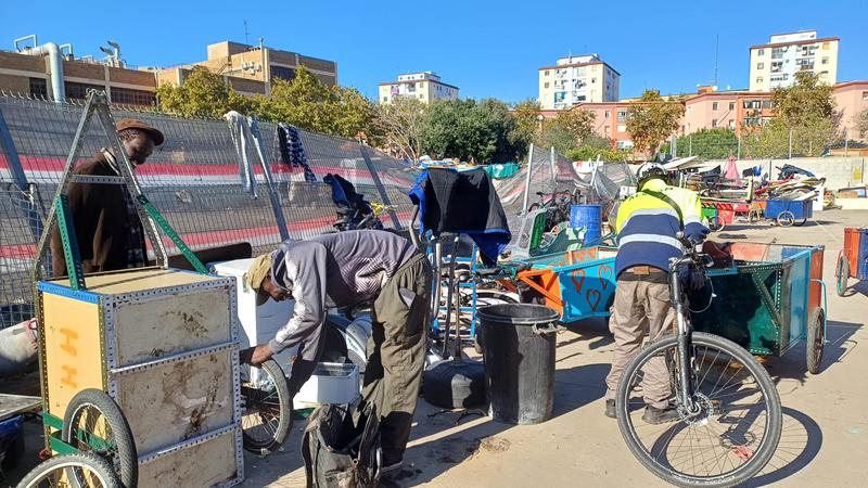 Incertesa entre els ocupants del B9 per l'imminent desallotjament