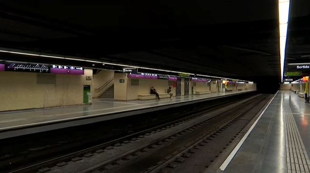 Un ferit per arma blanca al metro del Gorg