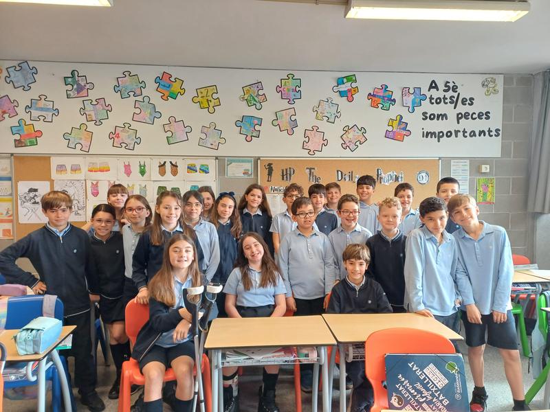 'Un robot a l'escola' del Col·legi Badalonès guanya el Premi Pilarín Bayés