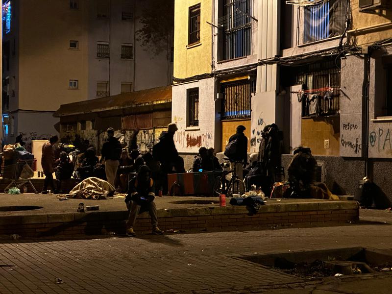 NETEJA CAMPAMENT B9 1