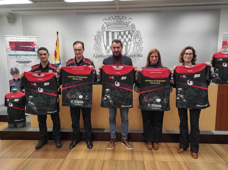 La lluita de l'Abril continua amb la Segona Cursa Popular Mossos d'Esquadra a Badalona