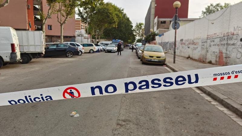 Un mort en una baralla a l'antic institut B9