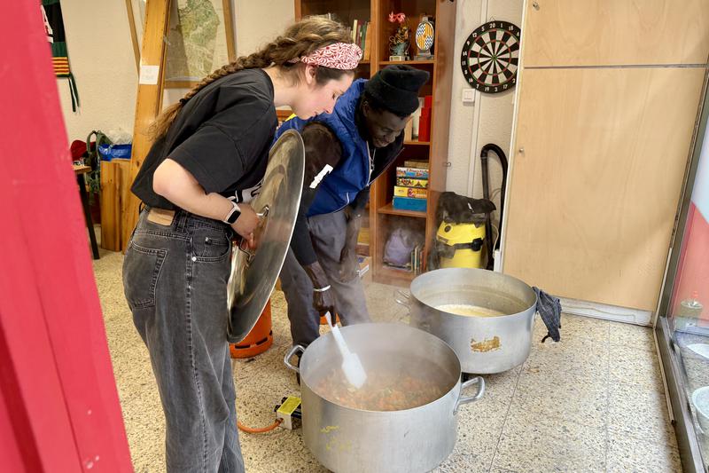 c0e21eee-e5ef-4d90-9f47-a7098f54e338