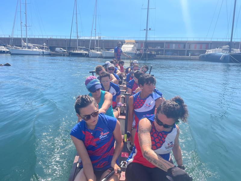 El Dragon Boat punter a Badalona