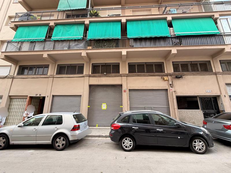 Precintat un local on es feien activitats esportives sense llicència a Can Claris