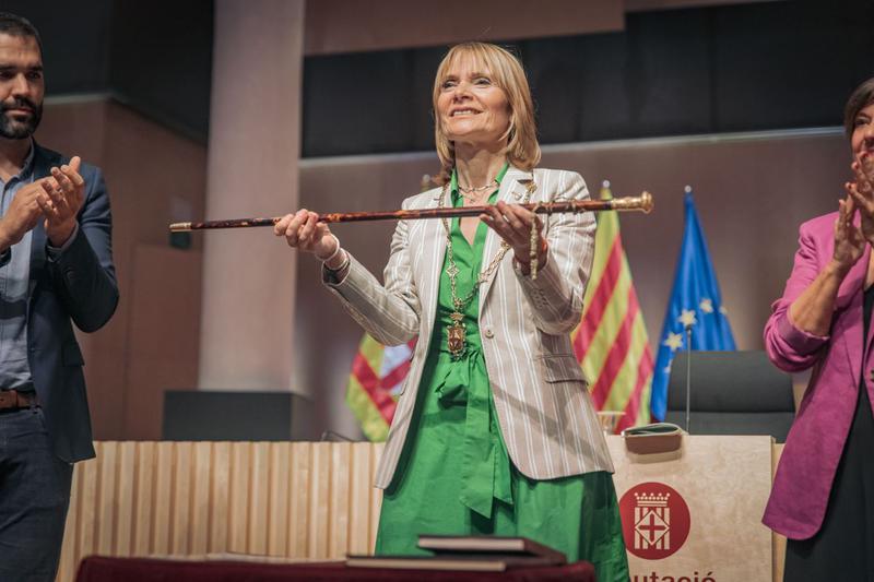 Lluïsa Moret, presidenta de la Diputació de Barcelona amb els vots de PSC, Comuns, 2 diputats de Junts i TxT