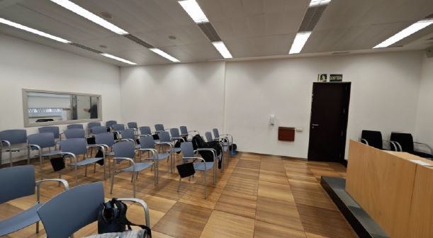 El PSC considera desmesurada la inversió per remodelar la sala de premsa del Viver