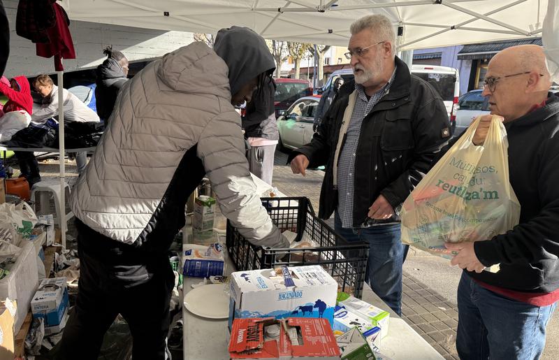 Badalona Acull xifra en una cinquantena les persones que continuen dormint sota l'autopista