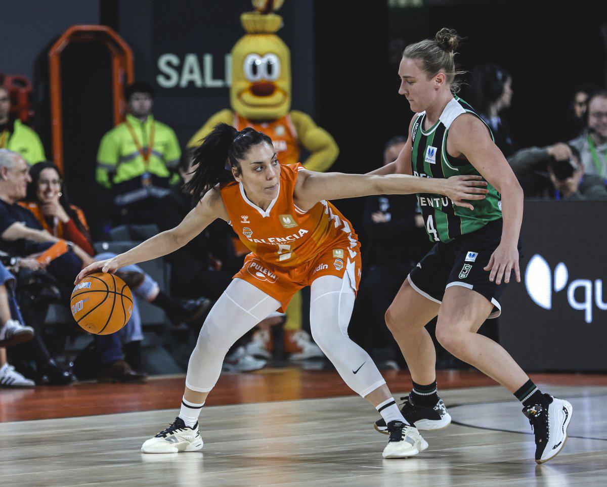 Sense opcions al Roig Arena (83-57)