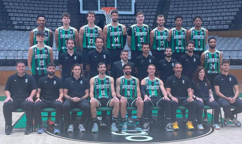 El Media Day previ al debut de Ricky a l'Olímpic