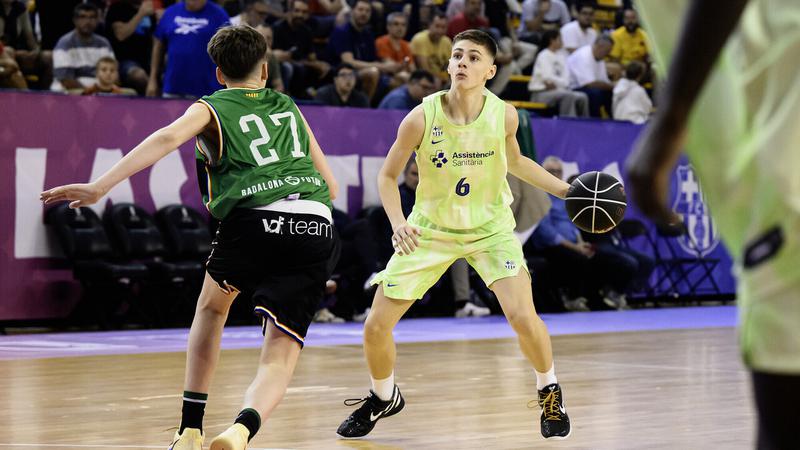 L'infantil de la Penya s'acomiada de la Minicopa amb derrota davant del Barça (26-77)