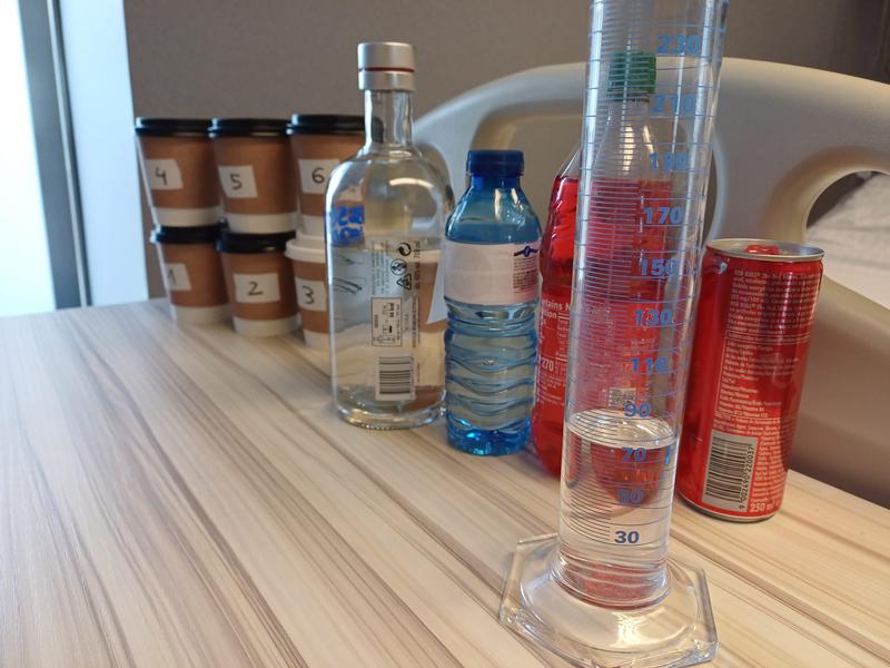 Les dones s'embriaguen més que els homes quan consumeixen molt alcohol en poc temps