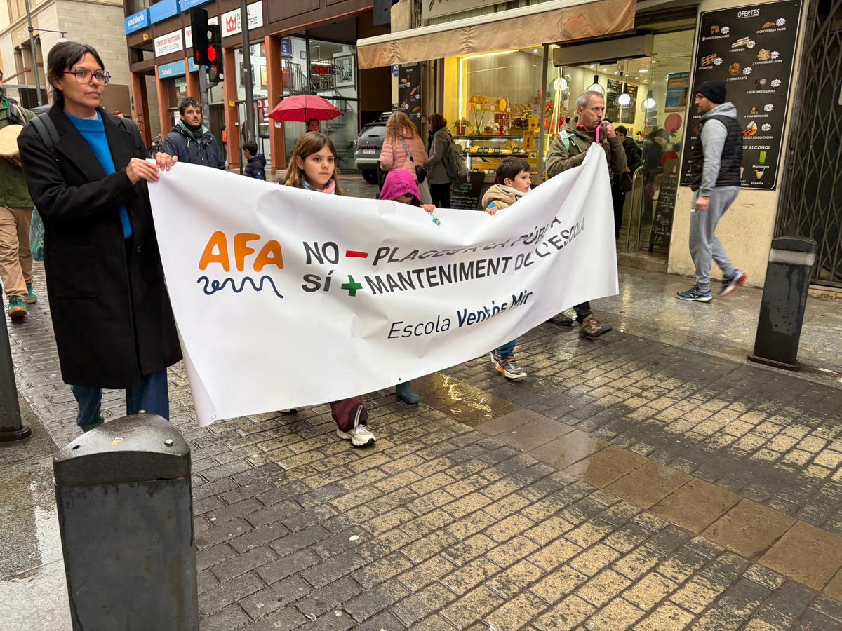 L'AFA del Ventós Mir es manifesta contra el possible tancament d'una de les línies d'I3