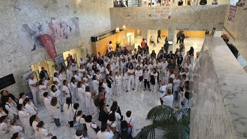 Els Comuns portaran les queixes dels treballadors de l'Hospital Germans Trias i Pujol al Parlament
