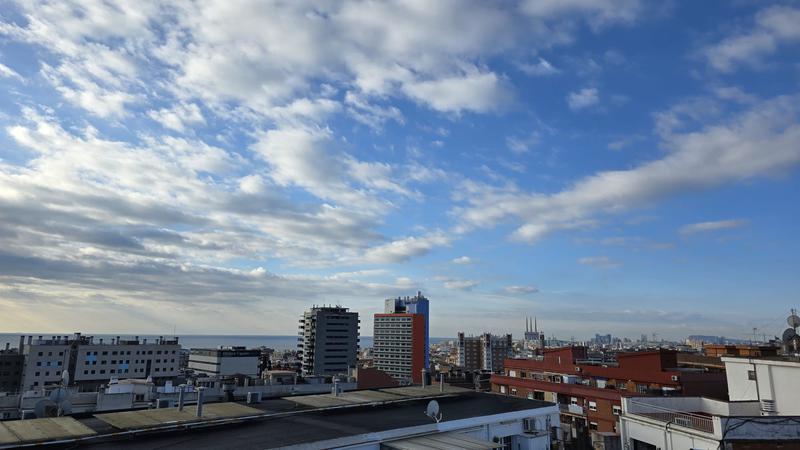 MÉTEO | Dilluns de treva, sense pluja i menys fred