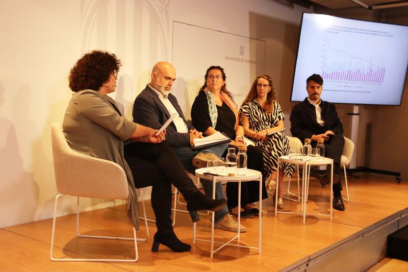 El CETIS recomana una prestació complementària d'habitatge per fer front a la pobresa infantil