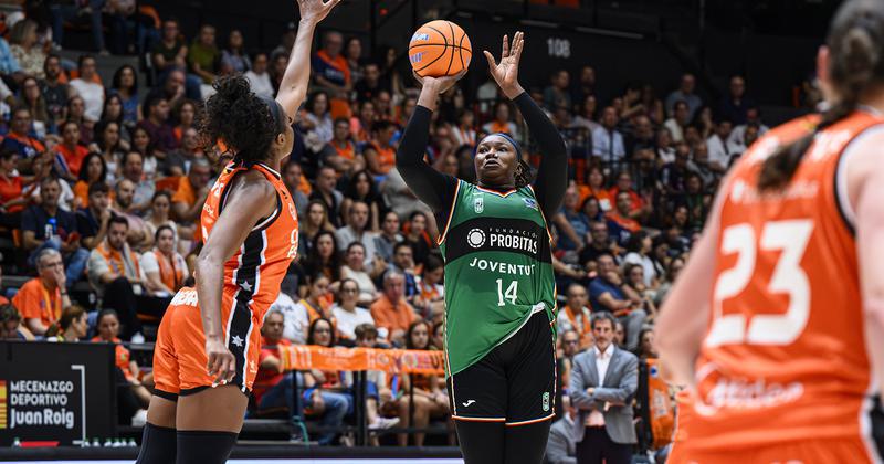 Mariam Coulibaly és escollida pel cinc ideal de la Lliga Femenina Endesa
