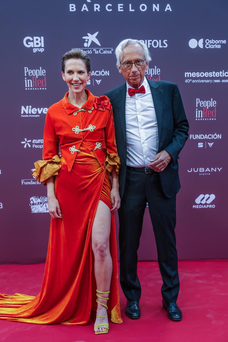 AINA I DOCTOR CLOTET