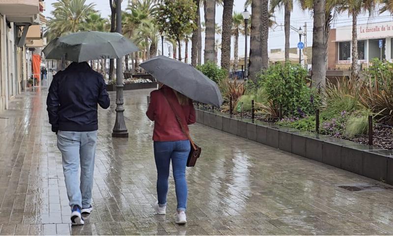 MÉTEO | Dimarts, toca abrigar-se i dur el paraigua a la bossa