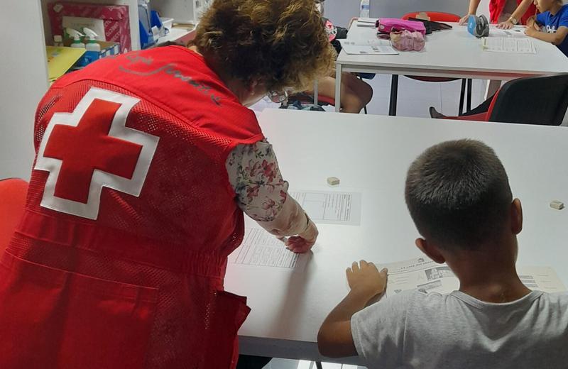'Èxit Escolar' de la Creu Roja per combatre l'abandonament escolar