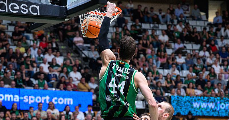 La Penya busca el lideratge de l'ACB al Roig Arena de València
