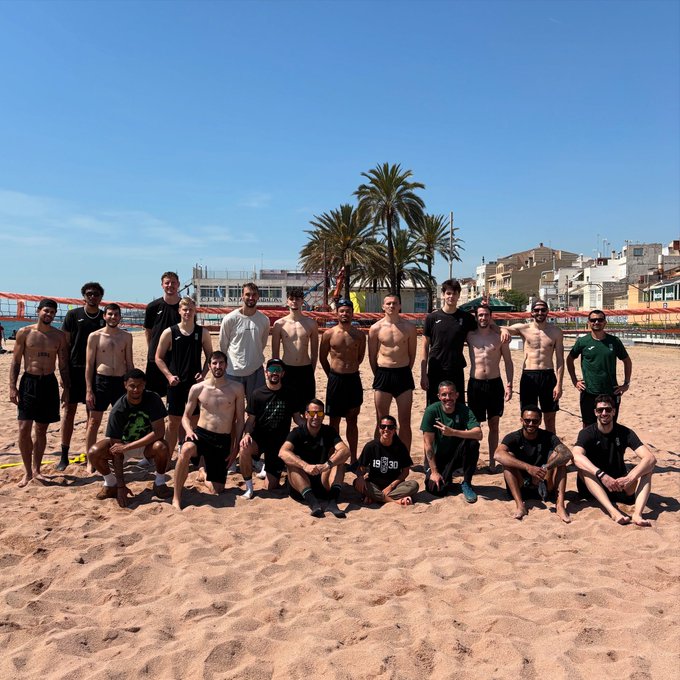 La Penya deixa l'Olímpic per jugar al 'takatà'