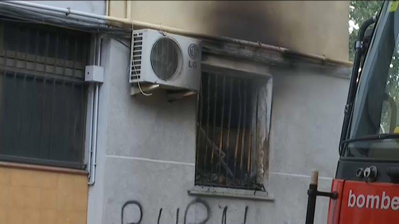 Detingut un home com a presumpte autor de l'incendi a Sant Roc i per violència domèstica