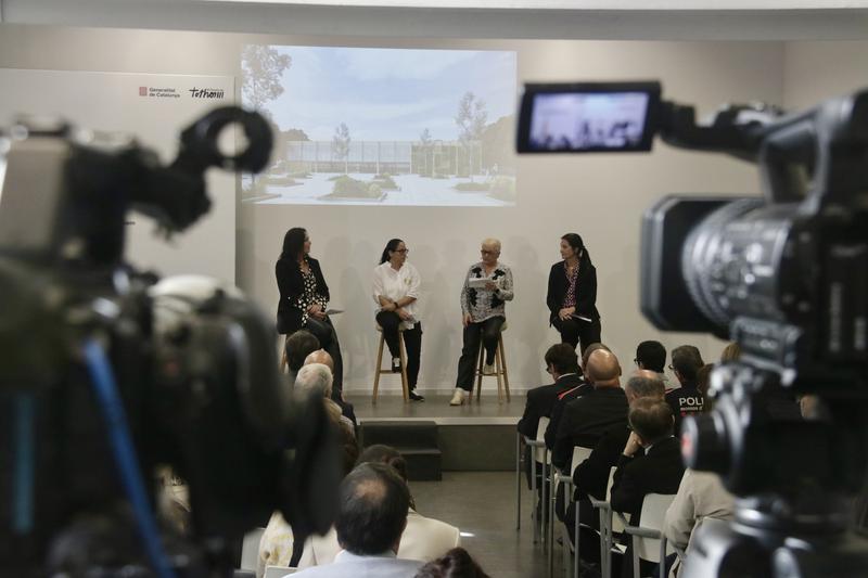 f0e157f1-b61a-422d-b049-9e2bd0f855c5