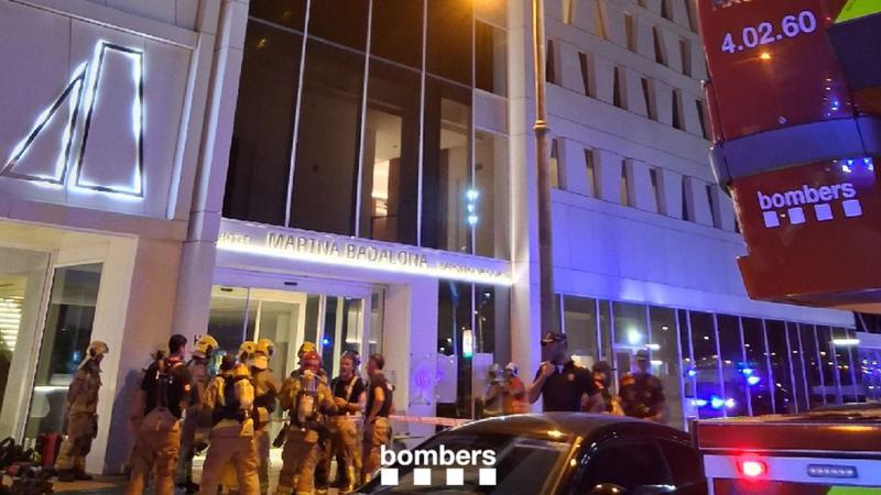Una fuita d'aigua a l'hotel Marina Badalona obliga a desallotjar 200 persones