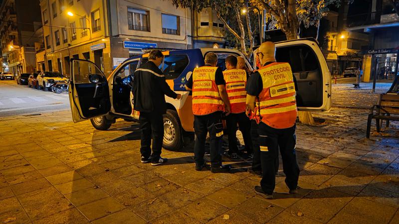 Un comboi de Protecció Civil de Badalona es desplaça a les Terres de l'Ebre per ajudar amb les tasques de neteja