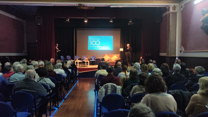 Punt i final al centenari del primer partit de bàsquet a Badalona
