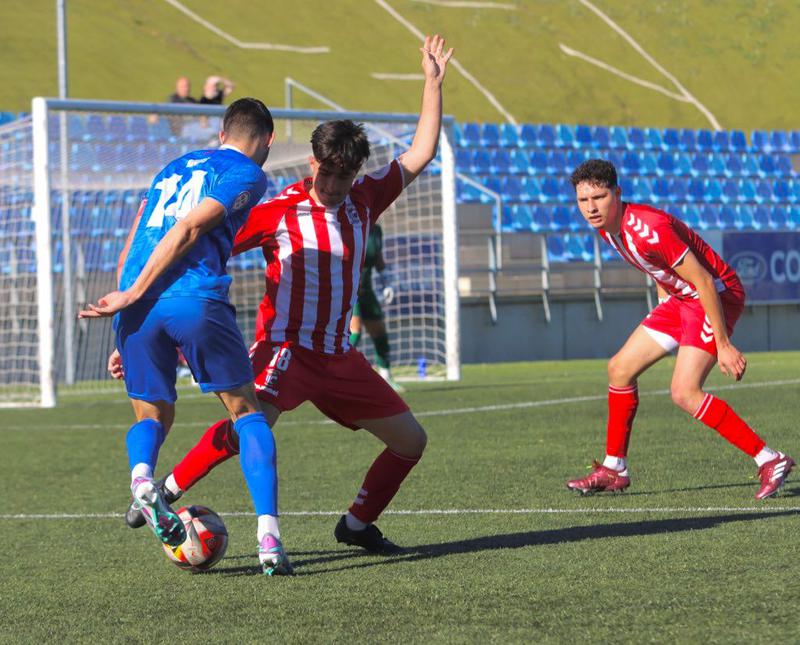El Badalona tanca la fase regular de la lliga amb un festival de gols contra el San Cristóbal<strong> </strong><strong>4-2</strong>