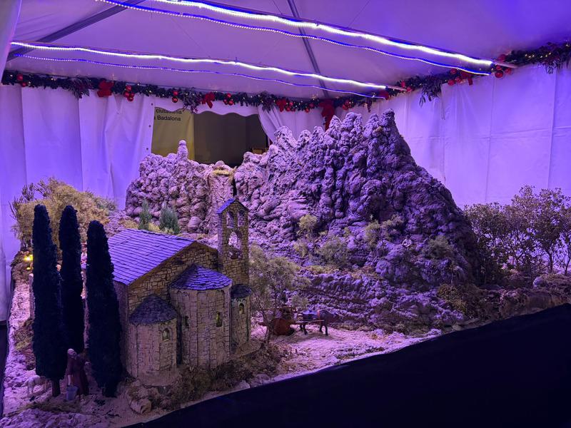 WhatsApp Image 2025-12-13 at 20.44.55 (1)