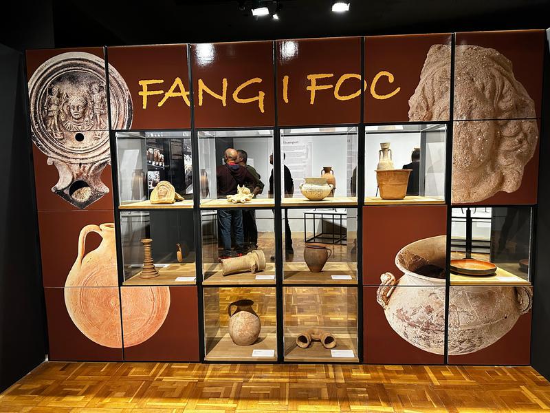 'Fang i foc. La ceràmica a Baetulo', una exposició amb més de 200 objectes d'argila cuita al Museu de Badalona
