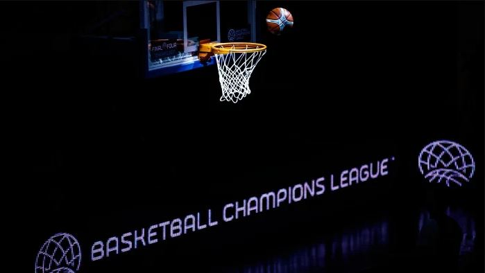 Els comuns envien una carta al president de la Penya per demanar que l'equip no jugui contra el Hapoel Holon