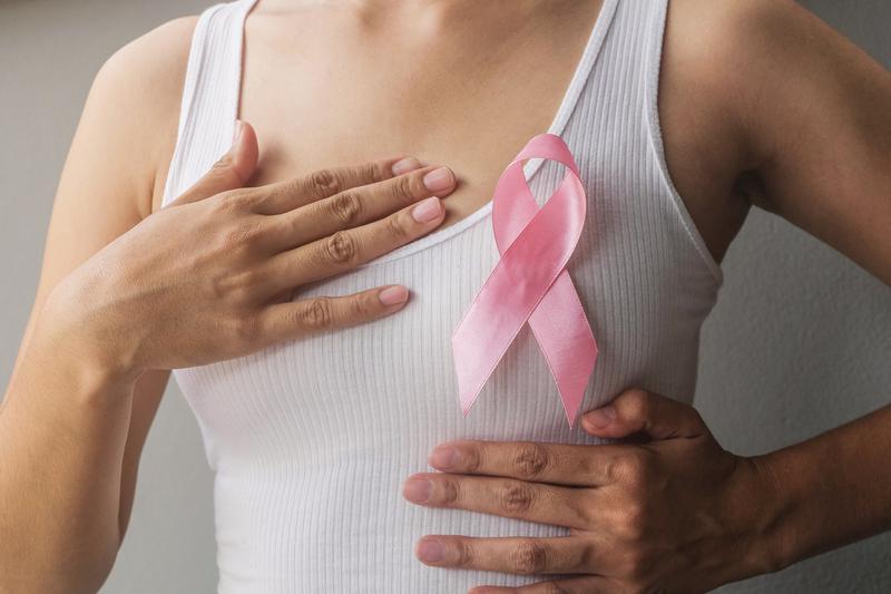 3 de cada 10 de les pacients de càncer de mama no superen la malaltia, la majoria diagnosticades amb 
metàstasi