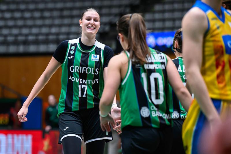 Victòria coral per estrenar l'any i trencar la mala ratxa (92-83)