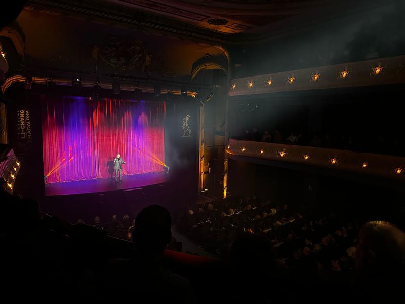 El Teatre Zorrilla acull la primera gala internacional del Festival Internacional de Màgia de Badalona