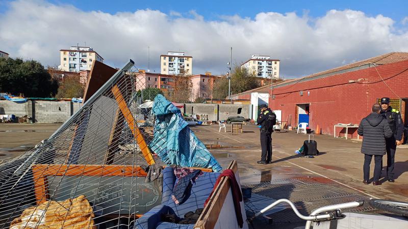 INTERIOR B9 DESALLOTJAT