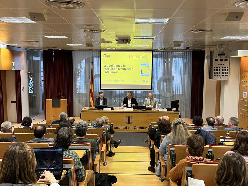Badalona està per sobre la mitjana catalana pel que fa a accessibilitat als serveis públics