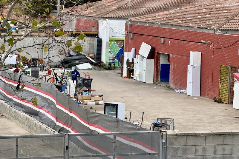 L'oposició critica la gestió del govern local pel desallotjament del B9