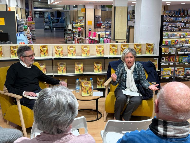 L'escriptora Montserrat Rico es mou entre la bruixeria i la santedat en la seva última novel·la