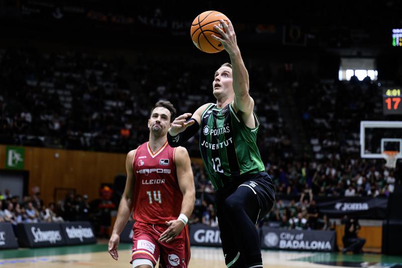 Hunt i Hakanson mantenen l'Olímpic com un fortí (82-68) en el derbi contra el Lleida