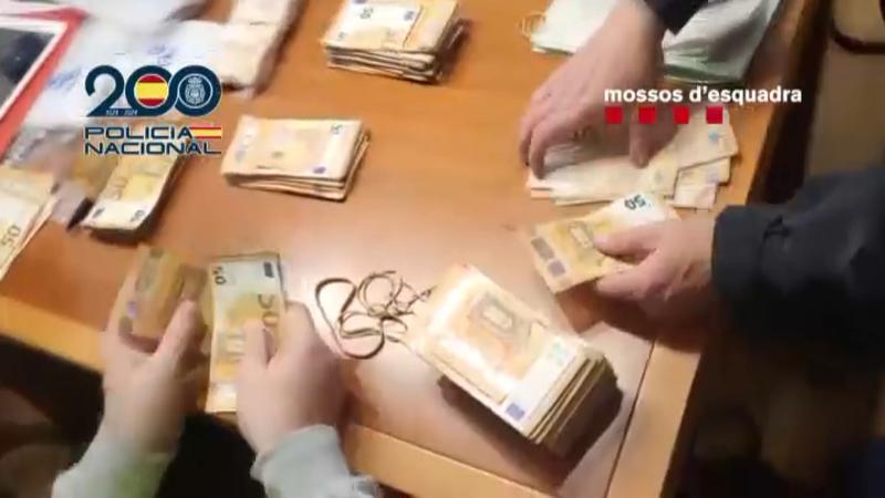 Desmantellat un grup criminal que robava caixes fortes de joieries i immobiliàries