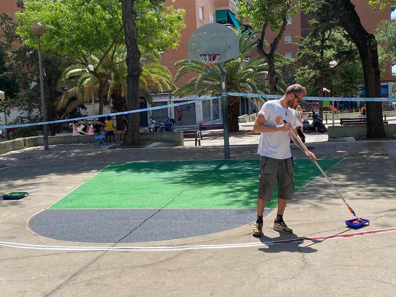 Nova imatge per a la pista de bàsquet de Nova Lloreda