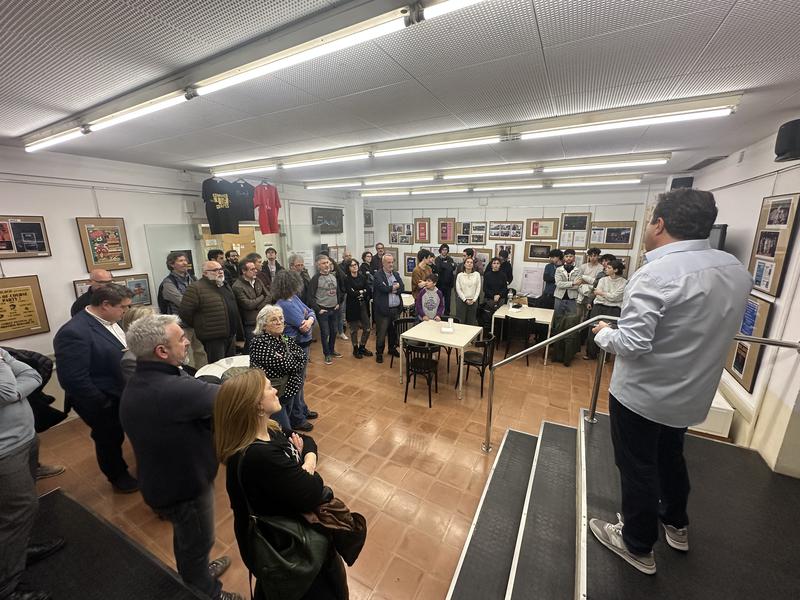 Una sala plena de records per celebrar el 40è aniversari de l'EMMB