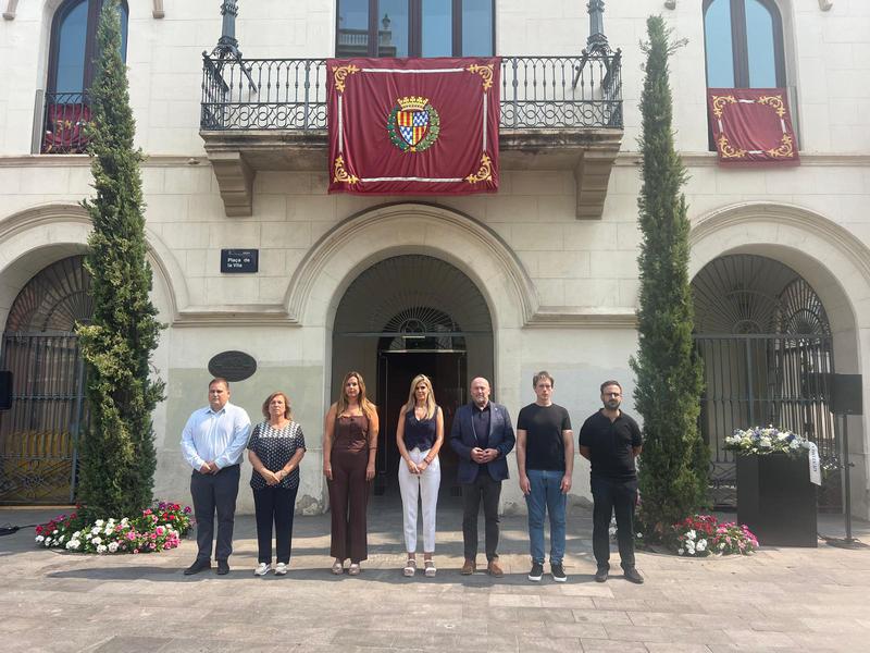 Badalona ret homenatge a les víctimes del 17-A en el vuitè aniversari de l'atemptat