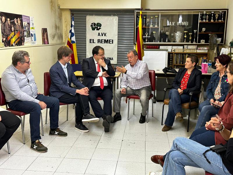 El conseller d'Interior es reuneix amb veïns del Remei per copsar els problemes de seguretat i manca de manteniment