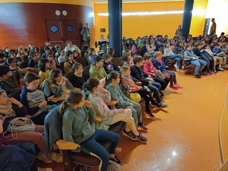 L'alumnat badaloní participa del 12è Congrés de Ciència d'Educació Infantil i Primària